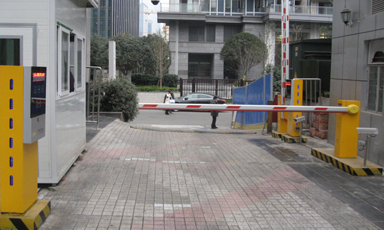 停車場(chǎng)收費(fèi)系統(tǒng)價(jià)格與服務(wù)解析